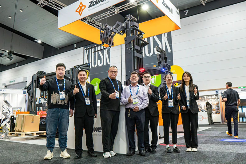 Exhibition Direct|Zowell Intelligent Forklifts brille au CeMAT AUSTRALIA 2024 !